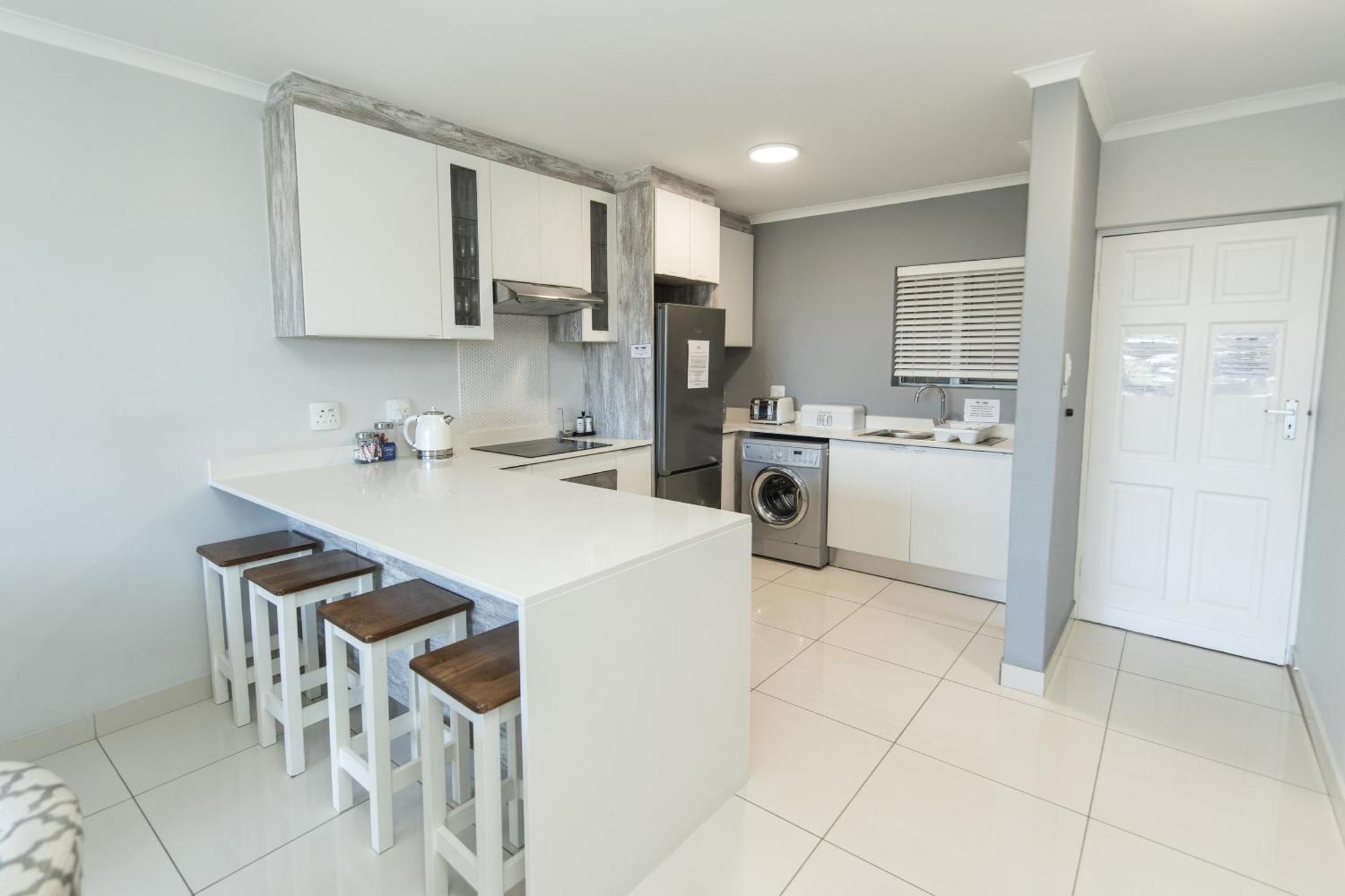 Summerseas Beach Living พอร์ตเอลิซาเบธ ภายนอก รูปภาพ